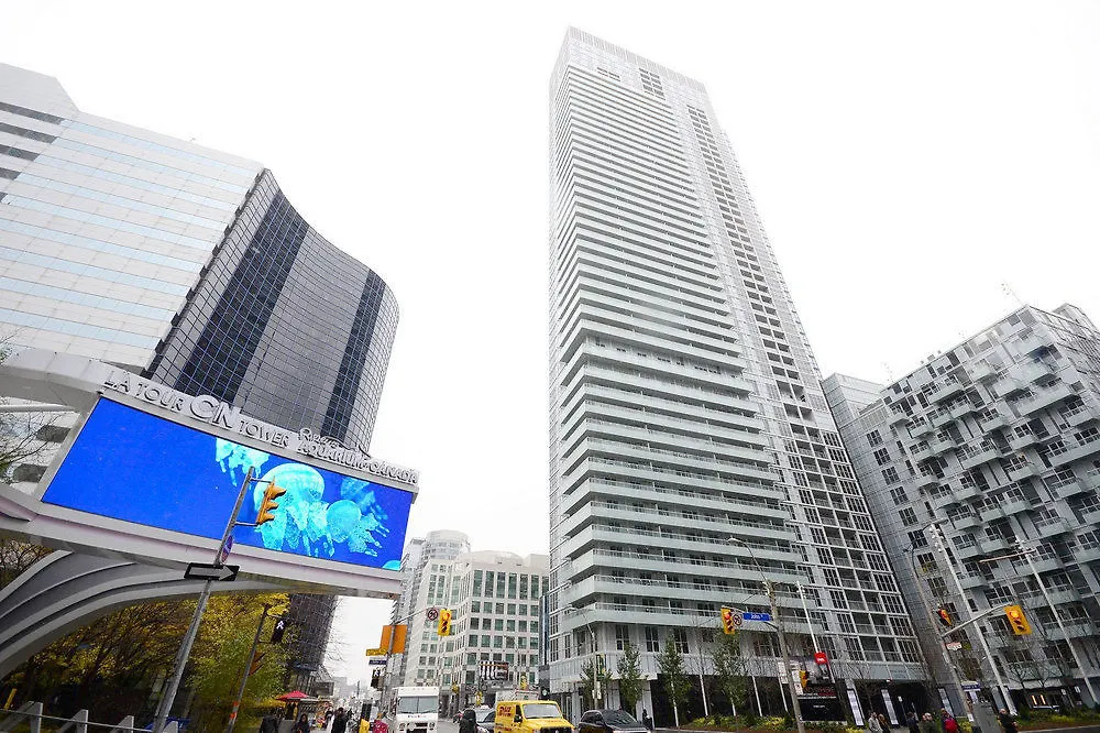 Whitehall Suites - Front Street West Toronto