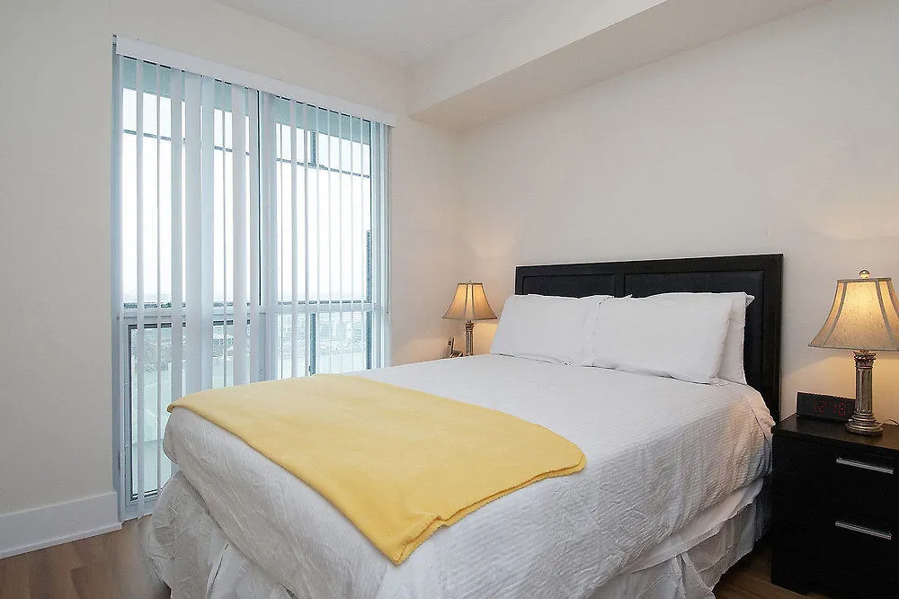 Whitehall Suites - Front Street West Toronto 0*,  Canada