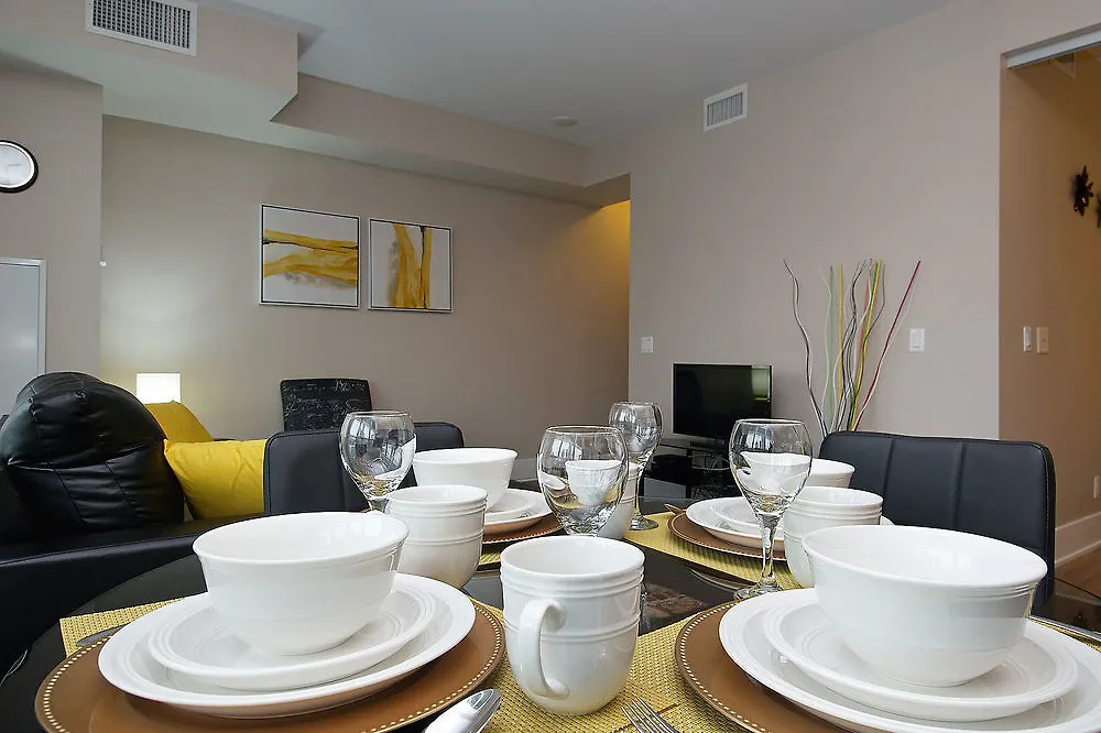 Whitehall Suites - Front Street West Toronto 0*,